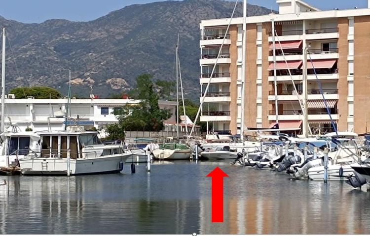 SANTA MARGARIDA ROSES Amarre en Port Trebol 8 X 3 m photo 0