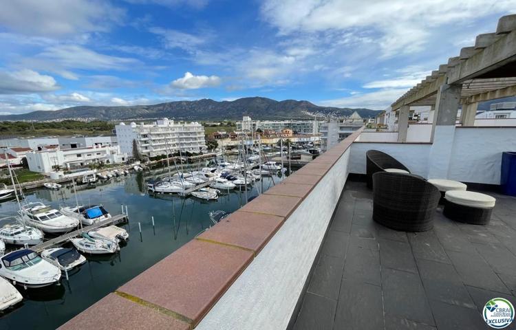 PORT CANIGÓ Magnifico ático con 80 M2 de terrazas con espectaculares vistas al canal y piscina comunitaria photo 0