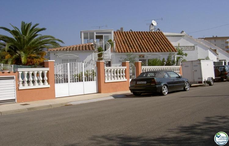 SANTA MARGARIDA Casa de 3 dormitorios, 3 baños y terrazas en zona tranquila cerca de la playa photo 0