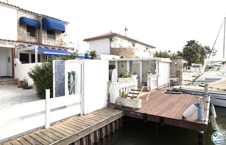 PORT JOAN Exclusiva casa con gran amarre, hidromasaje, sauna y garaje privado en Santa Margarida photo 0