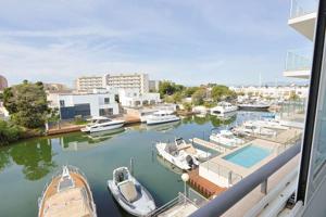 PORT THALASSA Apartamento con vistas al canal y amplia terraza photo 0