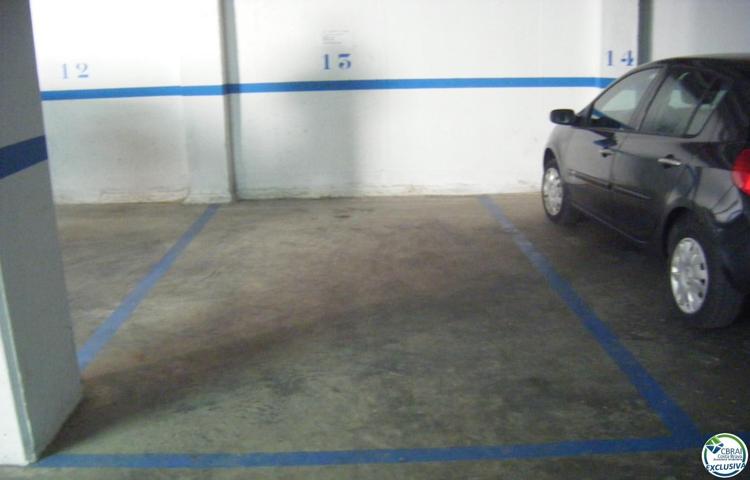 AQUA MARINA Parking en la residencia Aqua Marina de 11 m2 photo 0