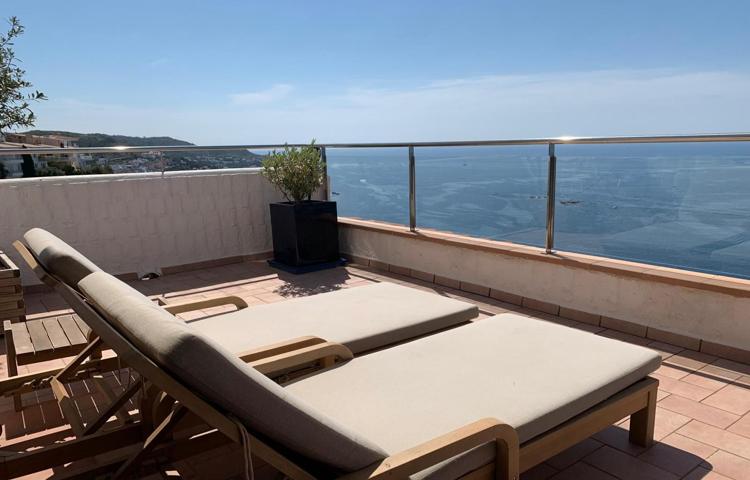 CANYELLES Excepcional Apartemento con vista mar increible en Canyelles Roses photo 0