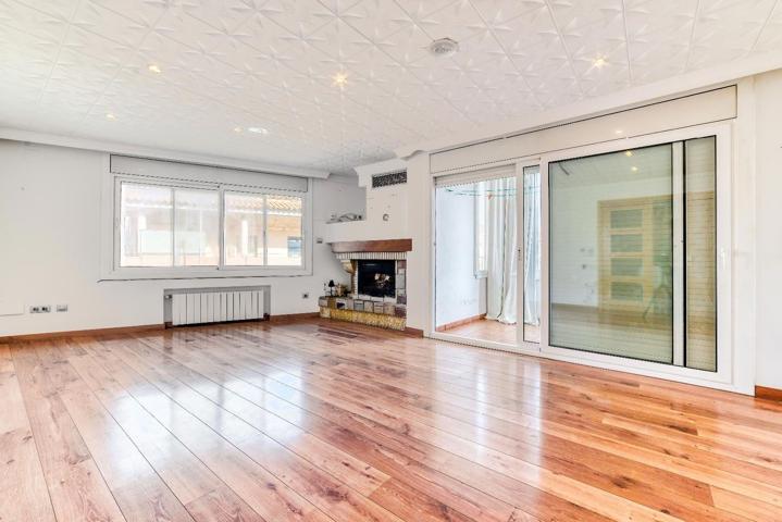 ROSES CENTRE Acogedor apartamento reformado en el centro de Roses, a pocos metros del mar photo 0