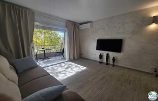 POBLAT TÍPIC Acogedor Apartamento en el Centro de Empuriabrava photo 0