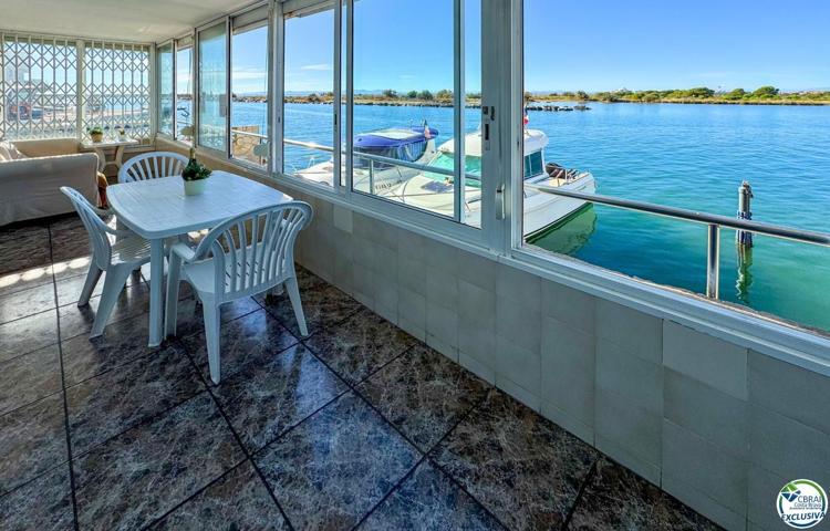 SANTA MARGARIDA Apartamento frente al canal principal con vistas al mar, parking y opción de amarre photo 0