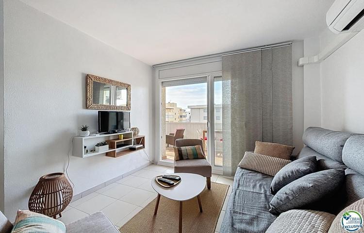 NÀUTILUS Apartamento renovado con licencia turística en Santa Margarita photo 0