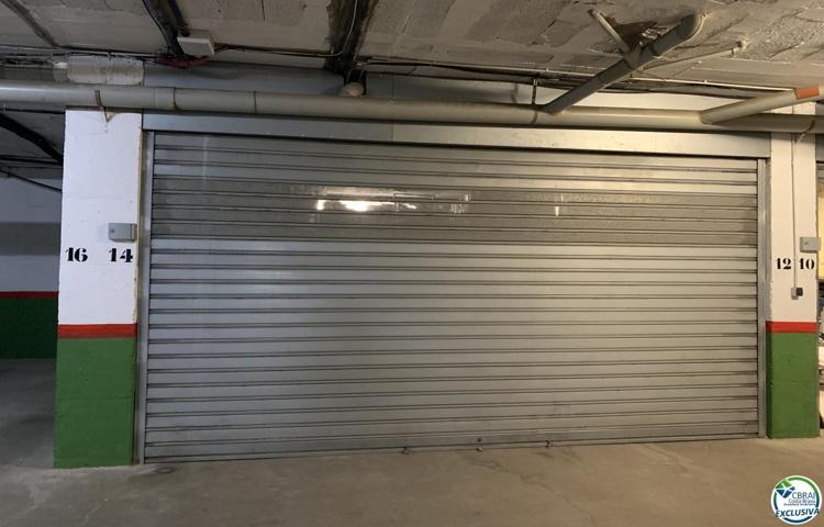 GRAN RESERVA Garaje doble en el centro de Empuriabrava photo 0