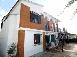 Chalet con posibilidad de dos viviendas en Bonaterra!! photo 0