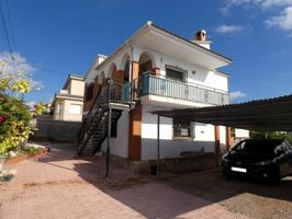 Chalet con posibilidad de dos viviendas en Bonaterra!! photo 0