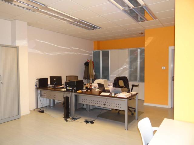 VENTA DE OFICINA O LOCAL COMERCIAL photo 0