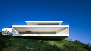 Villa de obra nueva de diseño único con espectaculares vistas panorámicas al mar photo 0