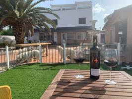 CHALET CON PISCINA, JARDÍN Y VISTAS AL PIRINEO EN SAN MATEO DE GÁLLEGO photo 0