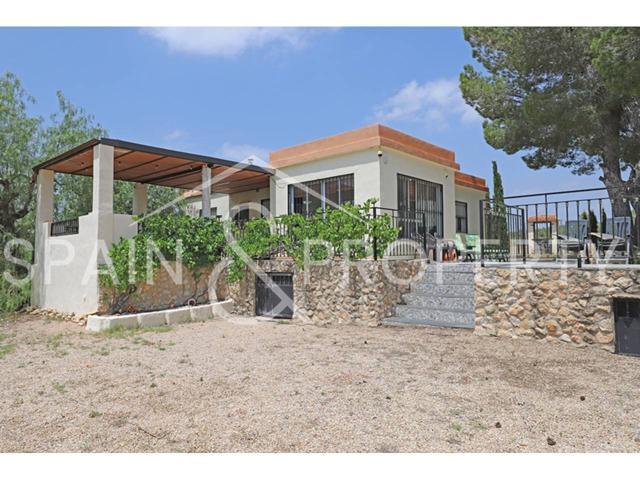Chalet a la venta en suelo rústico en Turís, Valencia photo 0