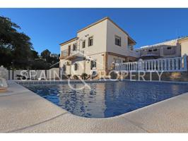 Chalet a la venta en suelo urbano en Turís, Valencia. photo 0