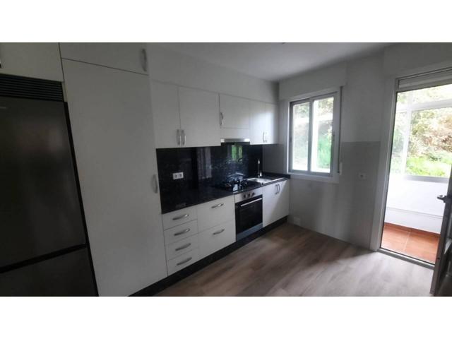 Piso en alquiler en Cabral-Candeán(36215) photo 0