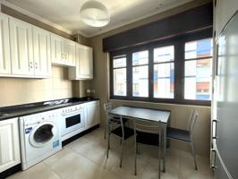 Piso En venta en Cl Doctor Fleming, Langreo photo 0