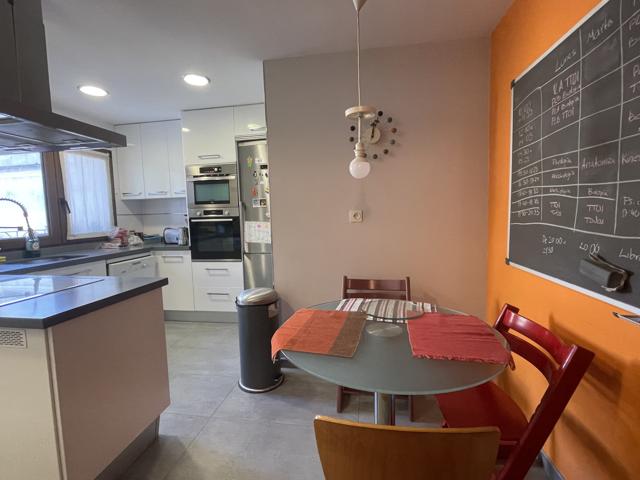 Piso En venta en Av De Portugal, Gijón photo 0