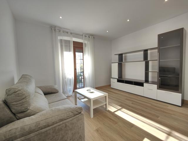 Piso En alquiler en Avenida Pablo Iglesias, Gijón photo 0