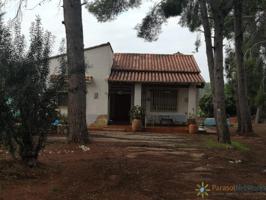 Chalet en venta en Villanueva de Castellon photo 0