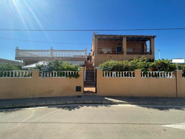 Chalet a la venta en Playa de Gandía photo 0