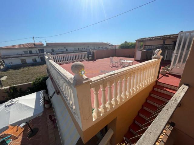 Chalet a la venta en Playa de Gandía photo 0