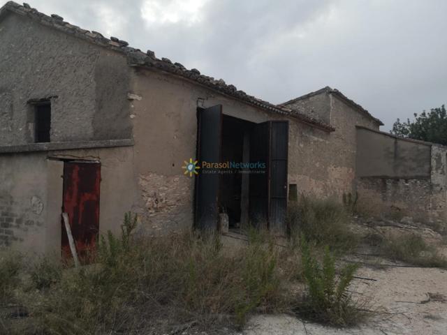 Finca rustica de venta en Albaida photo 0