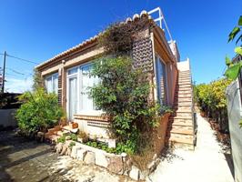 Chalet a la venta en playa de Oliva photo 0