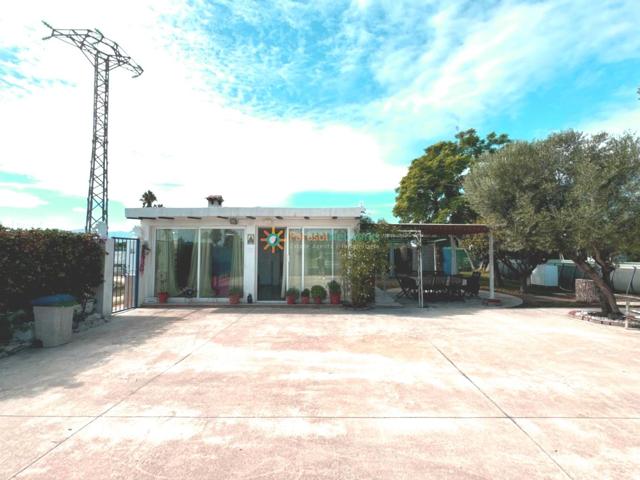 Chalet de venta en Playa de Oliva photo 0