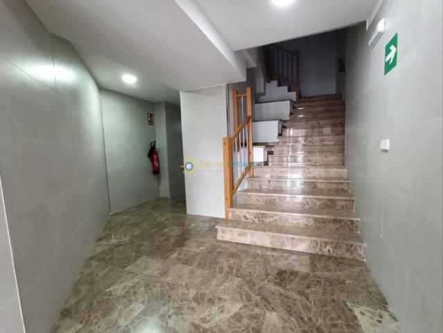 Piso en venta en Oliva photo 0