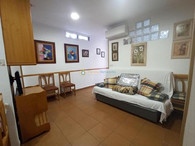 Apartamento a la venta en la playa de Oliva photo 0