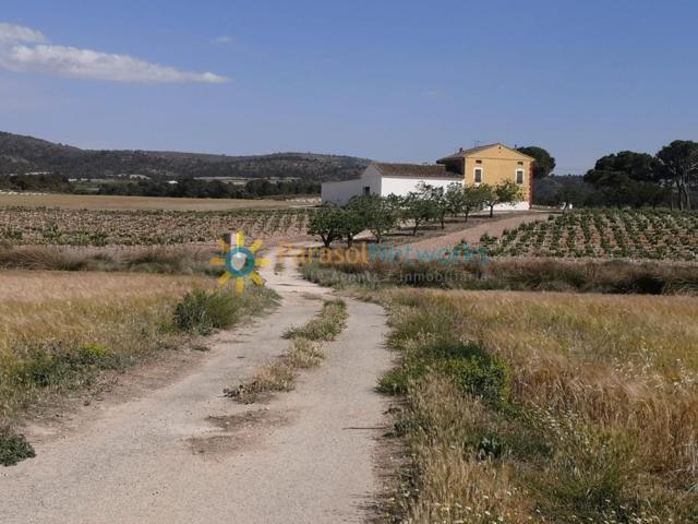 Finca rústica en venta en Villena photo 0