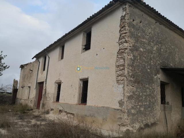 Finca rustica de venta en Albaida photo 0