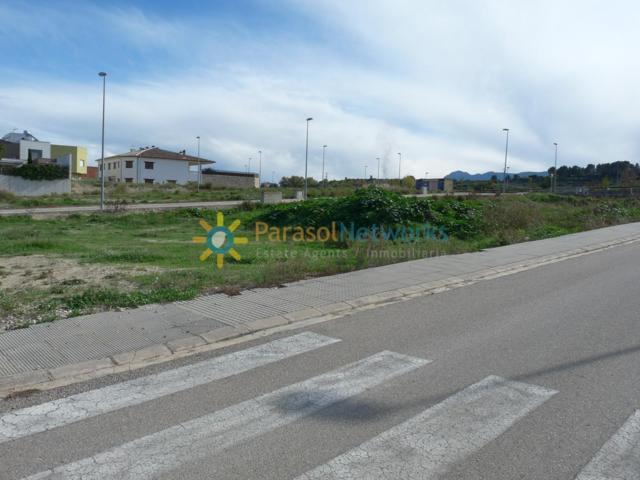 Parcela urbana en venta en Montaverner photo 0
