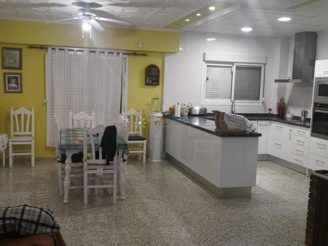 Chalet de venta en Gavarda photo 0