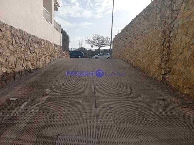 PLAZAS PARKING TOMARES - REF G49 photo 0