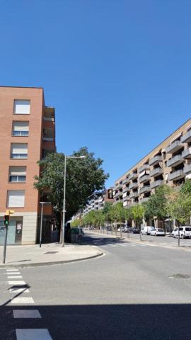 Local en alquiler en Lleida de 128 m2 photo 0