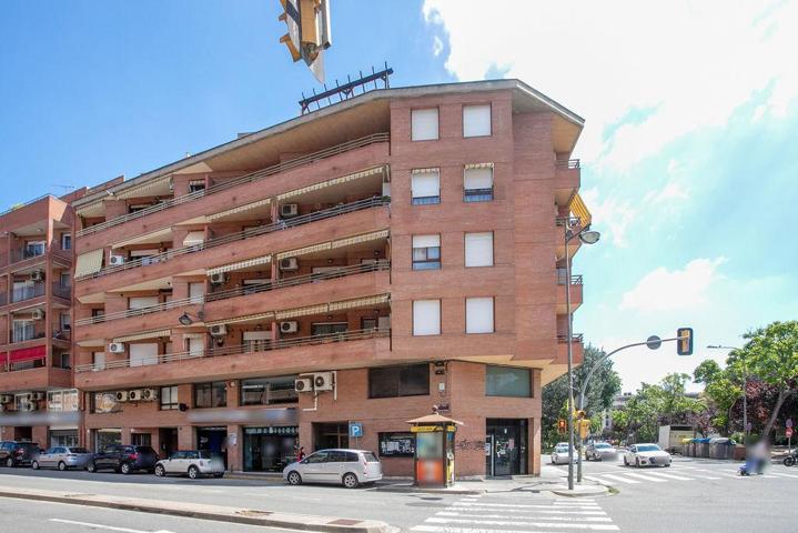 LOCAL EN LLEIDA photo 0
