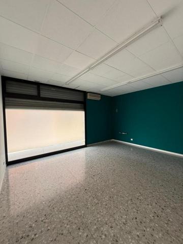 PERFECTO LOCAL EN LLEIDA photo 0