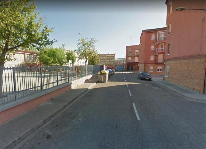 Local en venta en Lleida de 75 m2 photo 0