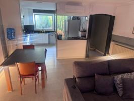 Dúplex en venta en calle Anastasi Pinós photo 0