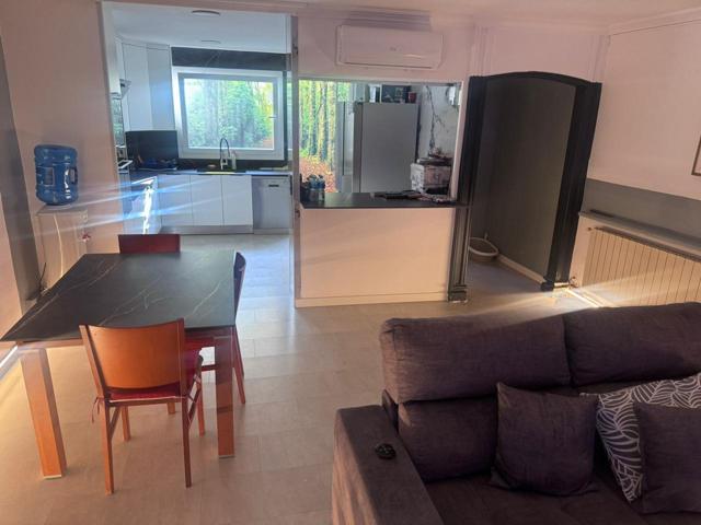 Dúplex en venta en calle Anastasi Pinós photo 0