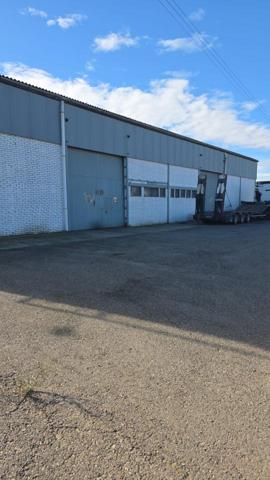 NAVE INDUSTRIAL EN VENTA EN LLEIDA photo 0