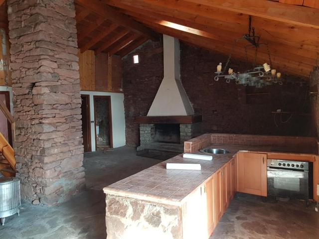 CASA EN MONTFERRER I CASTELLBÒ photo 0