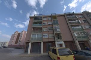 PISO EN LLEIDA photo 0