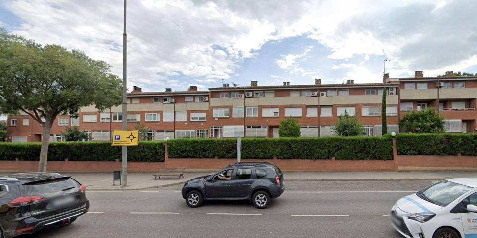 Chalet adosado en Lleida photo 0