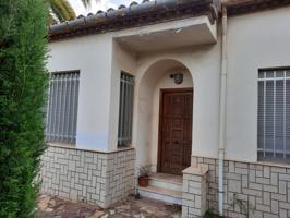 Casa en venta en La Vall d'Uixó photo 0