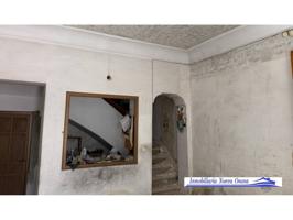 Local en venta en Osuna photo 0