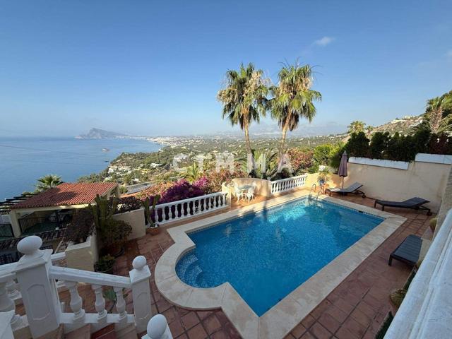 Exclusiva Villa de Estilo Mediterráneo con Vistas Panorámicas al Mar en Altea Hills photo 0