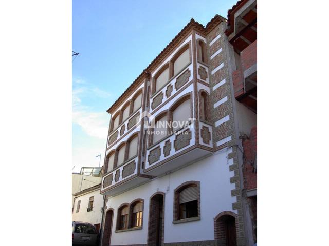 Se vende amplio dúplex en Oropesa (Toledo) photo 0